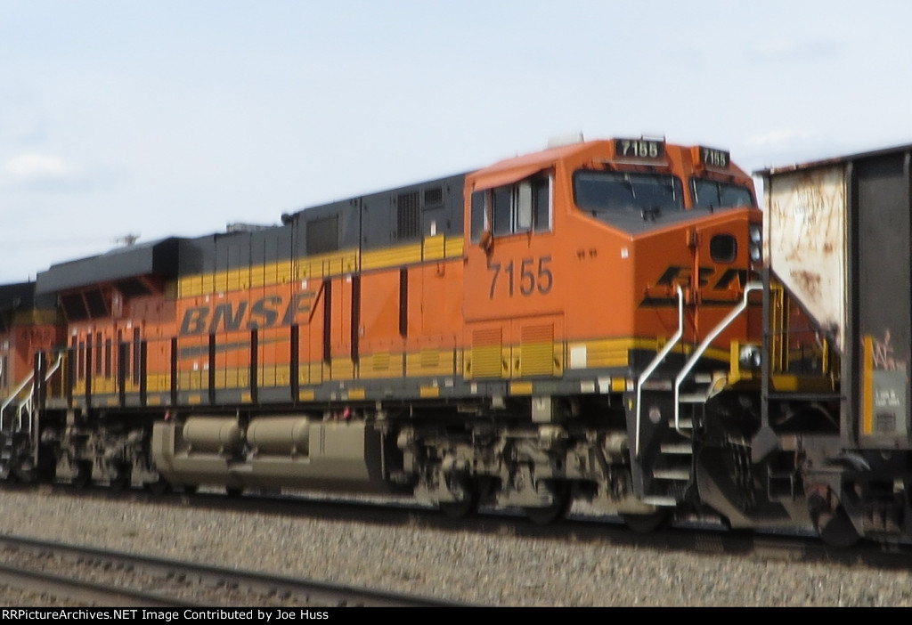 BNSF 7155